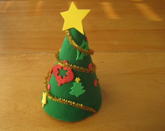 Birthday Hat Christmas Tree Craft for Kids