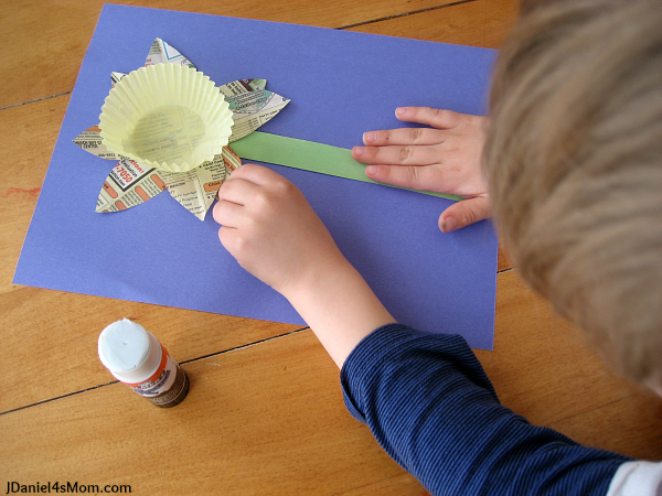 Spring Craft- Recycled Daffodil