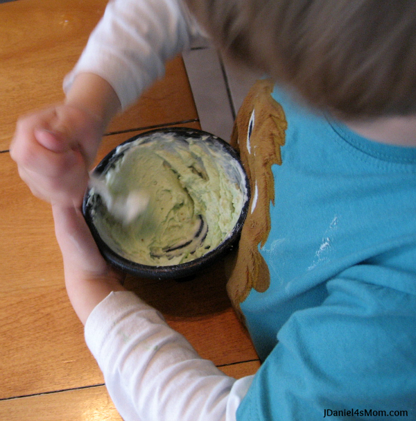 Saint Patrick's Day Snack- Leprechaun Dust with Yogurt