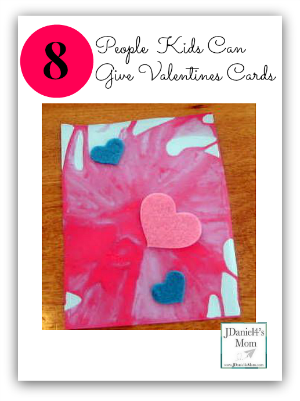 8 People  Kids Can  Give Valentines Cards (featured)