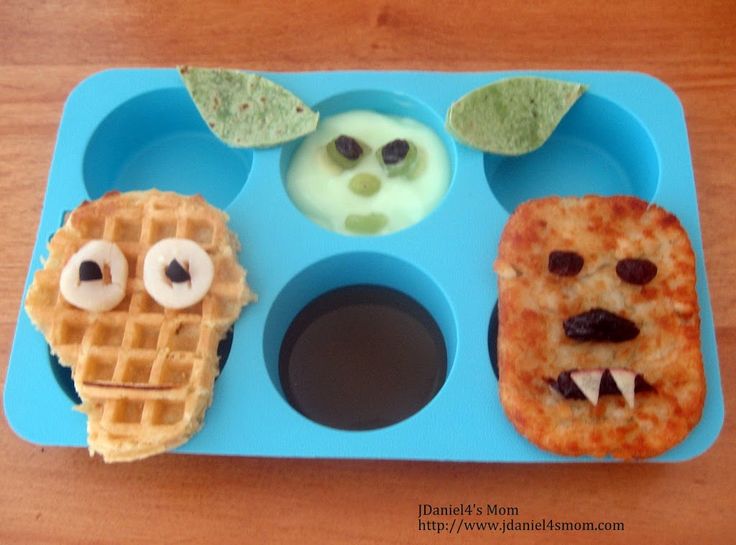 Muffin Tin Monday- Star Wars Birthday Lunch