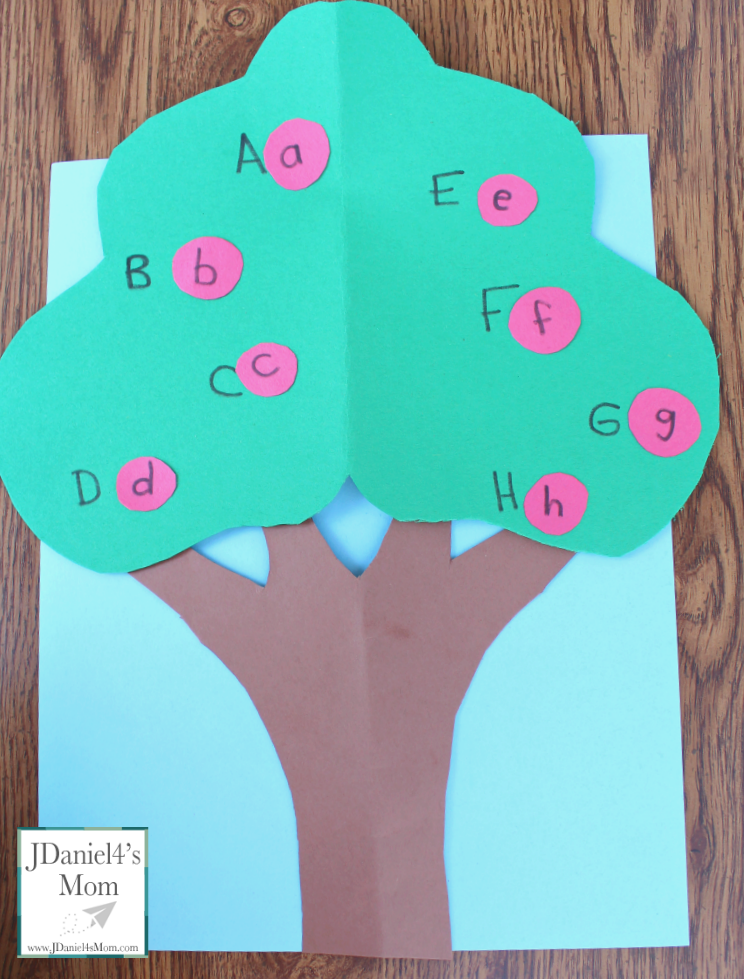 Apple Tree Letter Matching Game