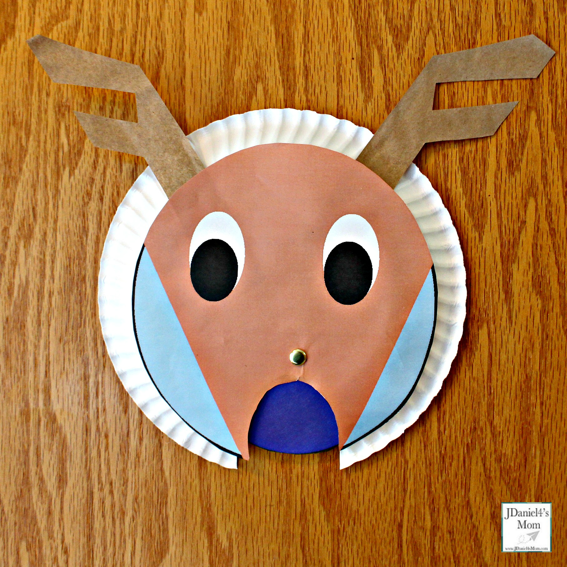 Changing the Color of the Reindeer's Nose Color Activity - Printable Reindeer with a Blue Nose 