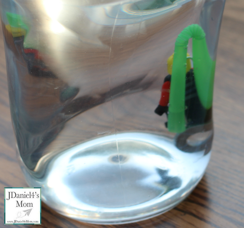 Cool Science - Make LEGO Man Sink and Float