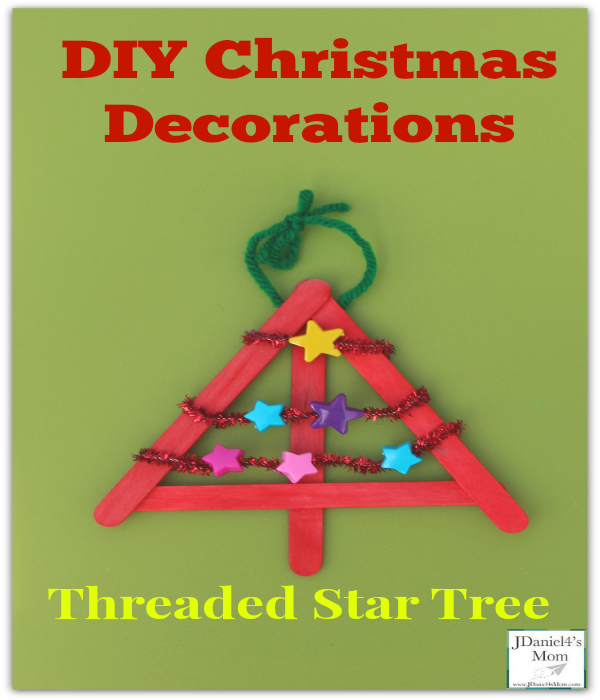 DIY Christmas Decorations- Threaded Star Tree