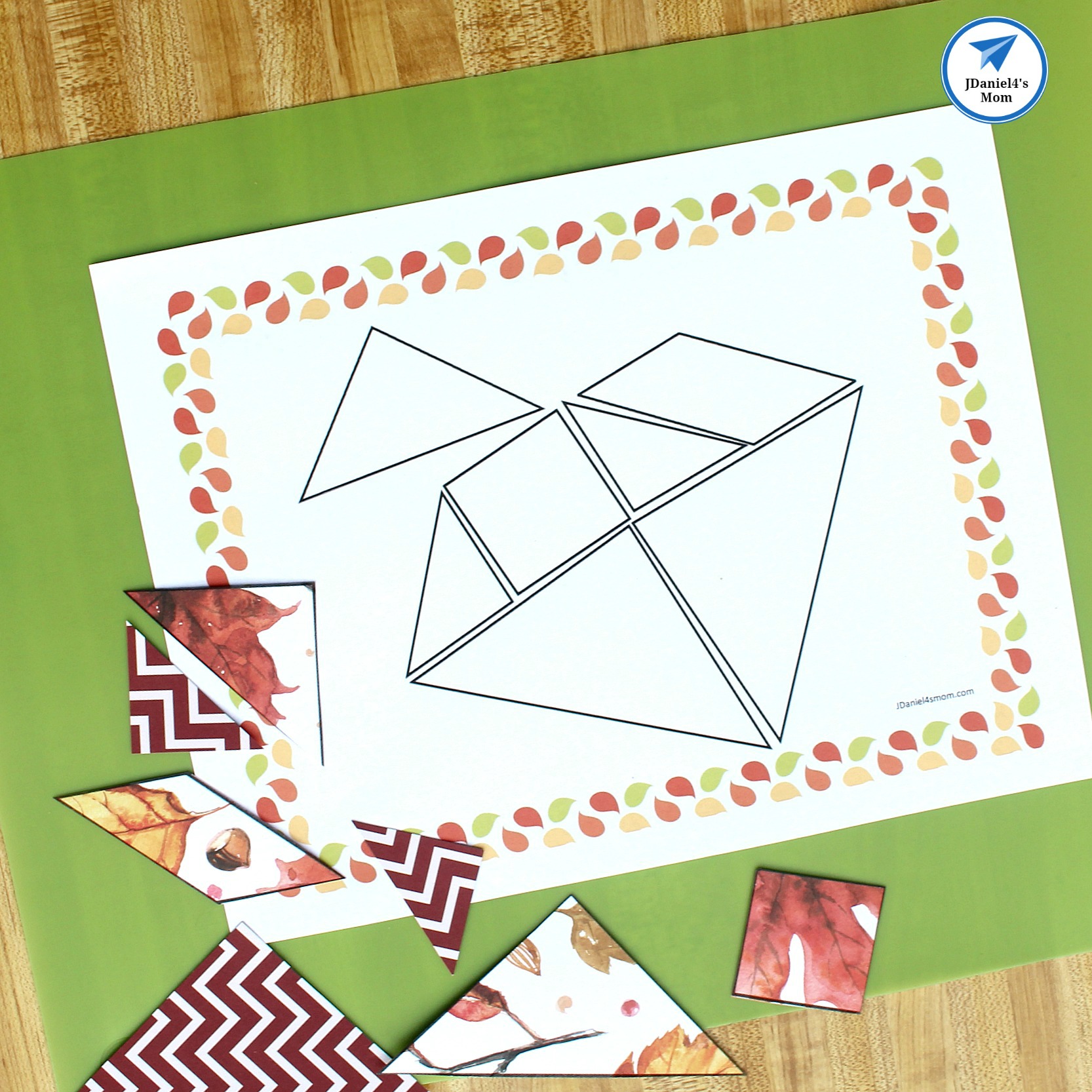 Fall-Themed Printable Tangram Puzzles - Acorn Pattern