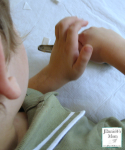 Fine Motor Activity Fold  and Thread Necklace