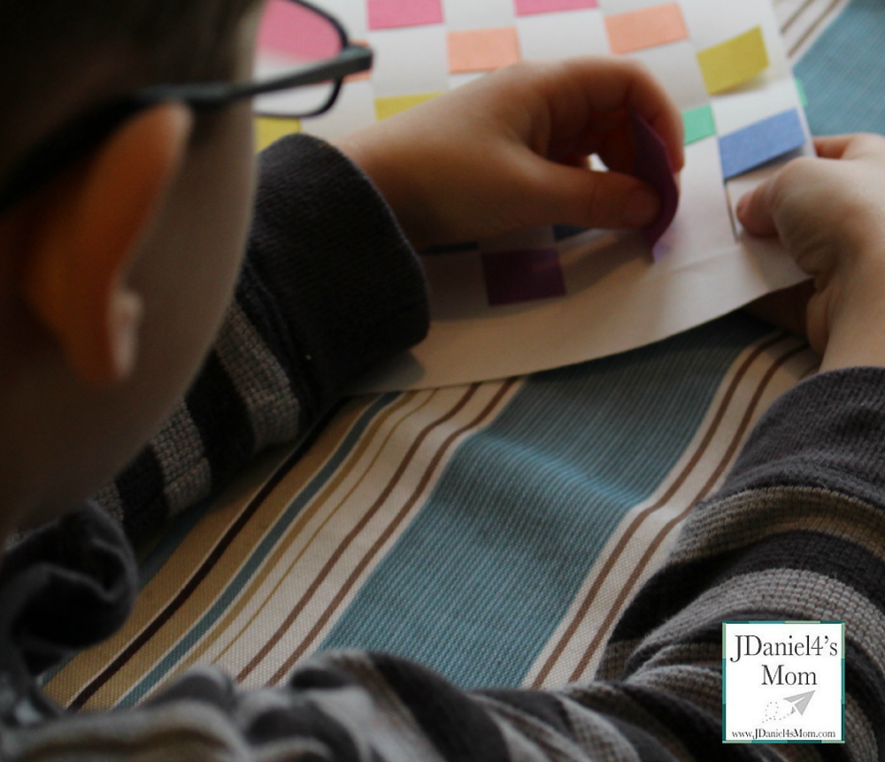 Holiday Crafts for Kids- Rainbow Place Mat 