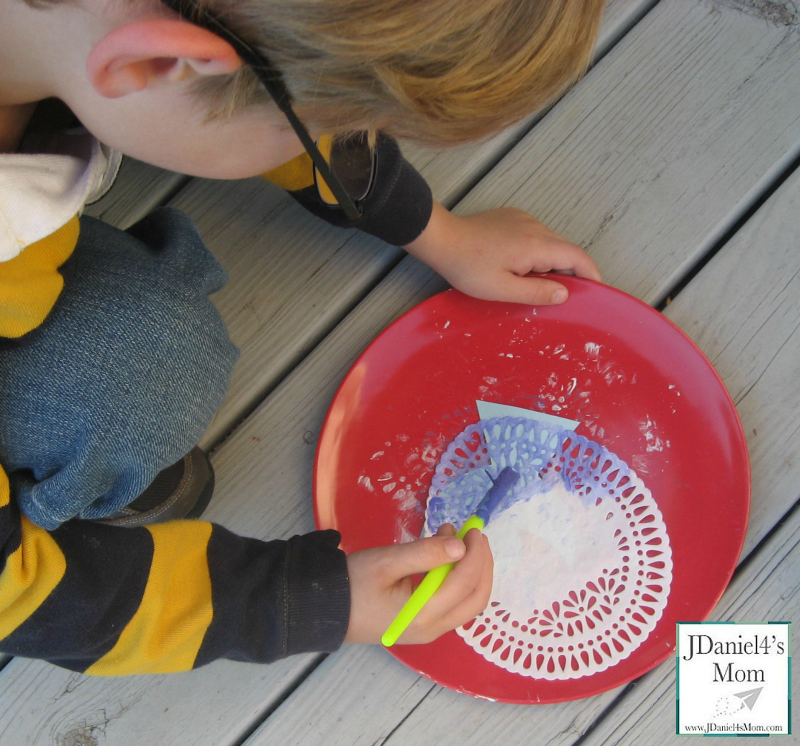 Homemade Christmas Ornaments- Painting an Angel