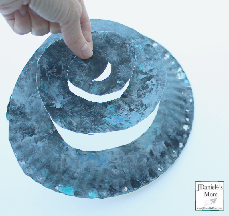 Planet Crafts Paper Plate Solar System Spiral