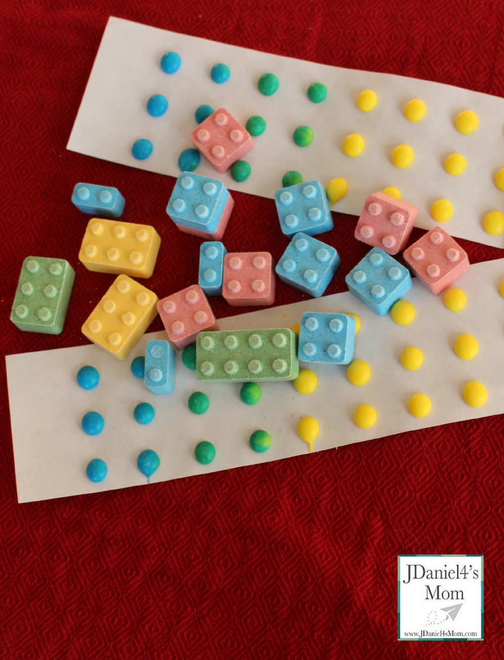 LEGO Valentine's Day Cards -Printable Candy Ideas