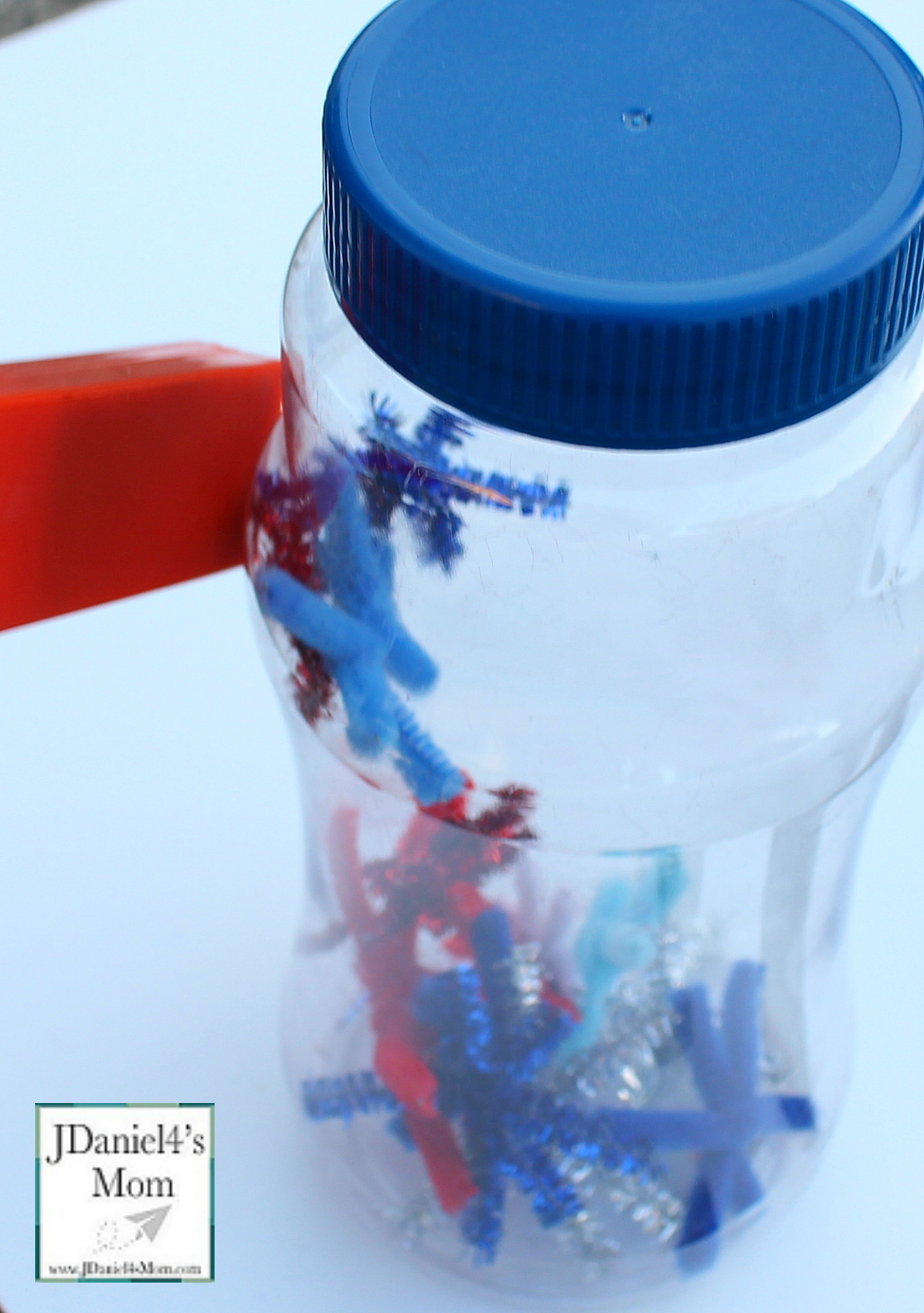 Magnetic Games for Kids - Fireworks in a Jar with Lots of Stars Lifting Off the Bottom