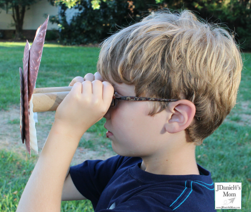 Owl Eyesight - STEM Exploration for Kids - You can build the viewer for you children or have them built it themselves.