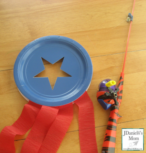 Paper Crafts for Kids- Patriotic Wind Sock