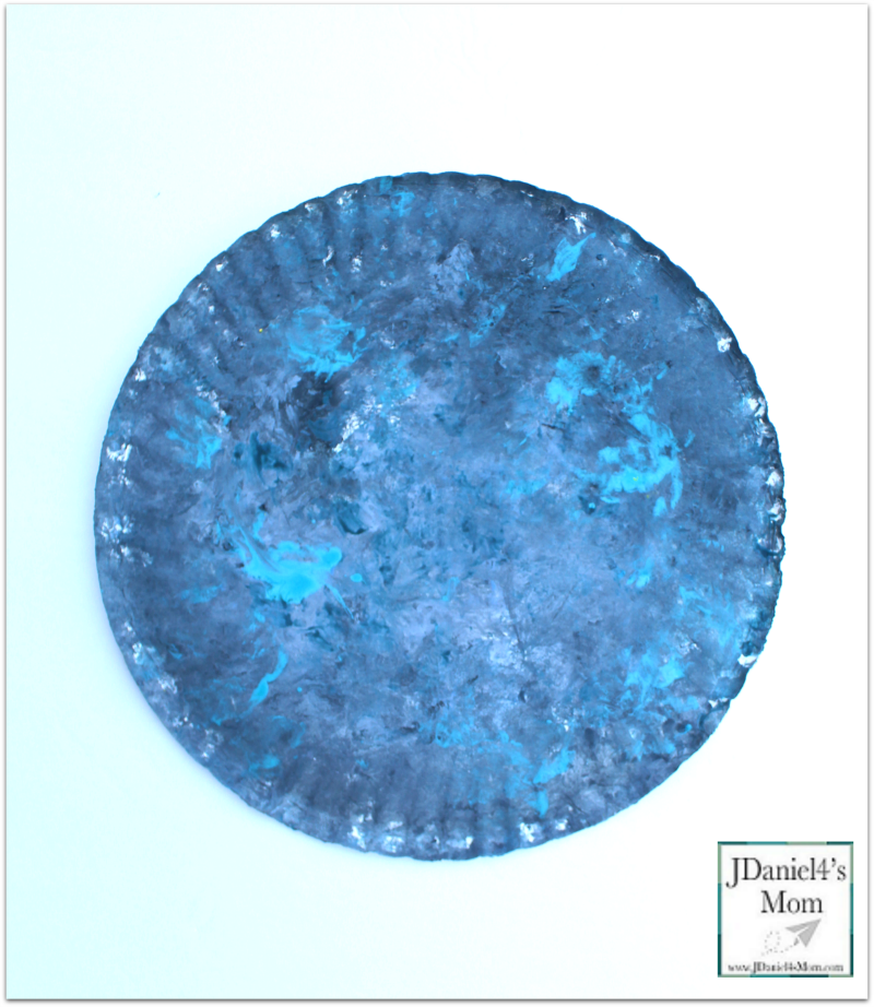 Planet Crafts for Kids- Paper Plate Spiral (Painted Plate)