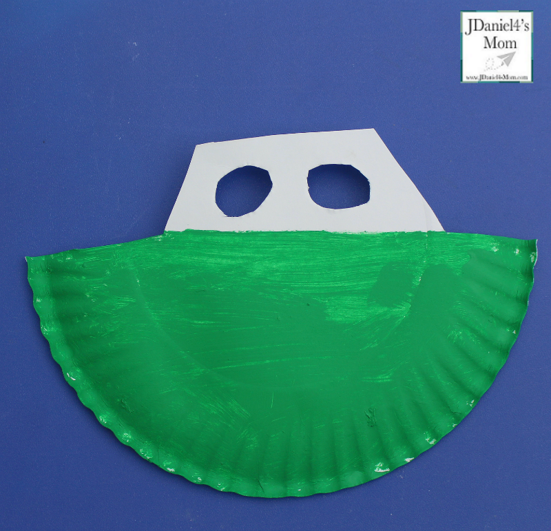 Rocking in the Waves Paper Plate Boat Craft- Boat