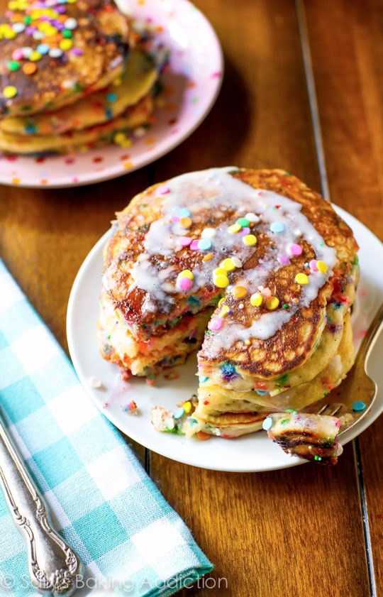 Breakfast Ideas Kids Will Love- What fun it will be to try each and every one of these recipes.