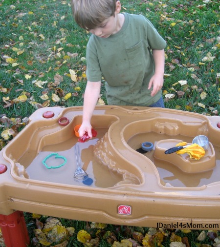 Thanksgiving Science Activity- Sink or Float