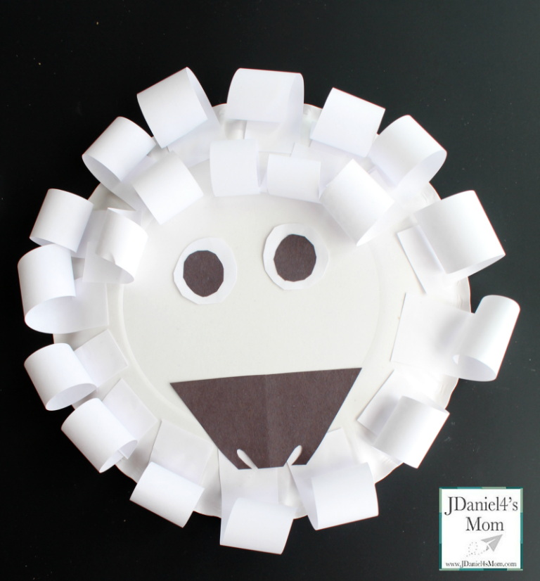 Welcome March by Creating Lion and Lamb Paper Plate Crafts - JDaniel4s Mom