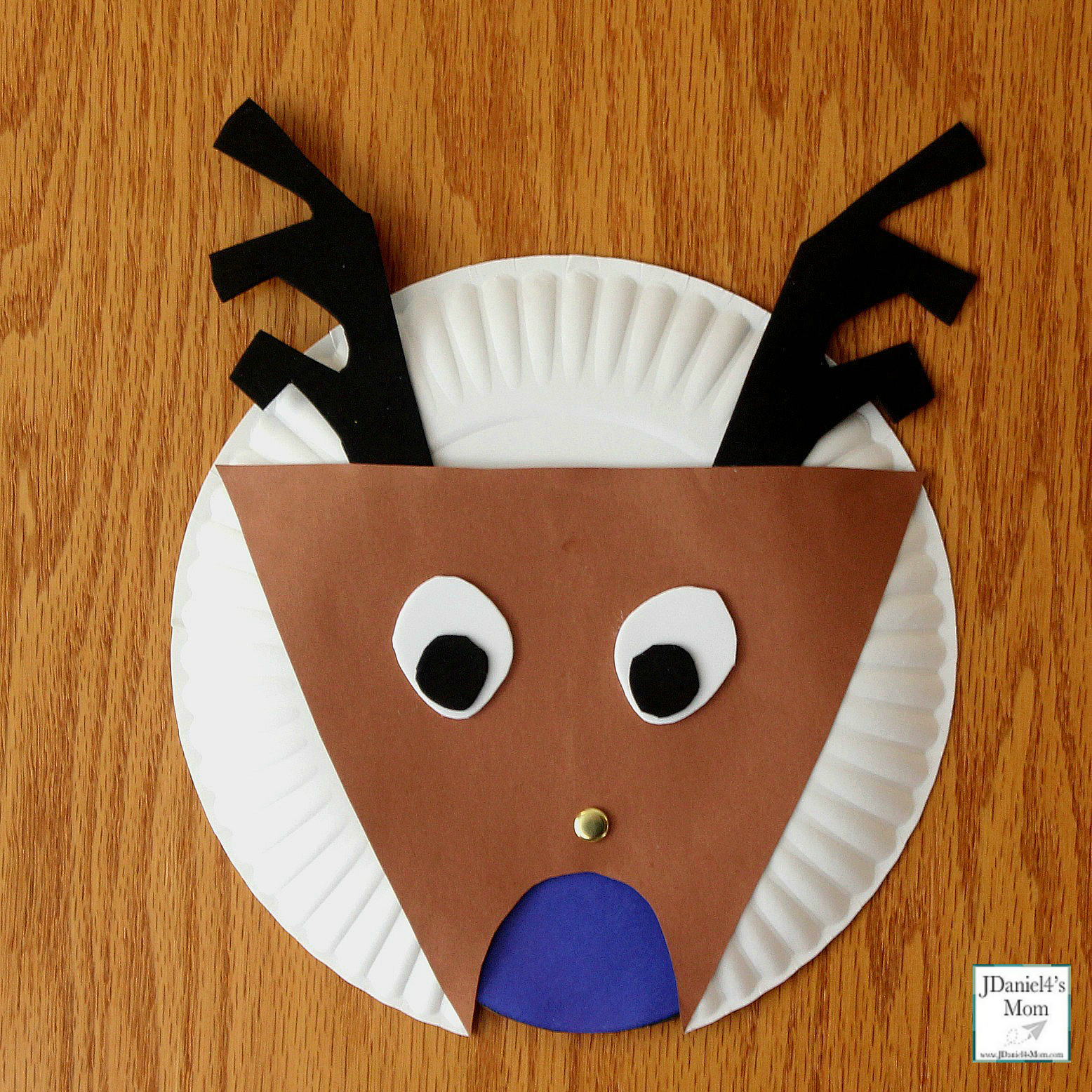 Changing the Color of the Reindeer's Nose Color Activity - Homemade Reindeer with a Blue Nose