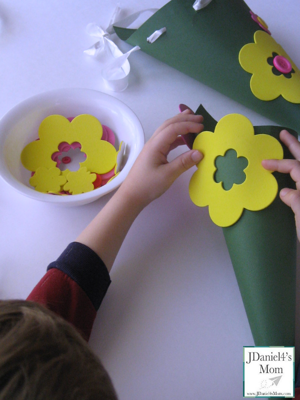 Crafts for Kids- May Day Baskets