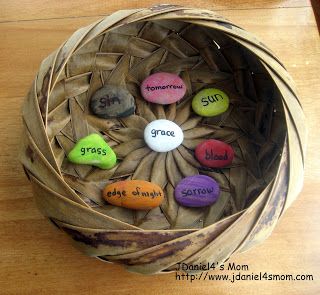 Jelly Bean Prayer Rocks- Each colored rock and the word it displays shares a part of the Easter story.