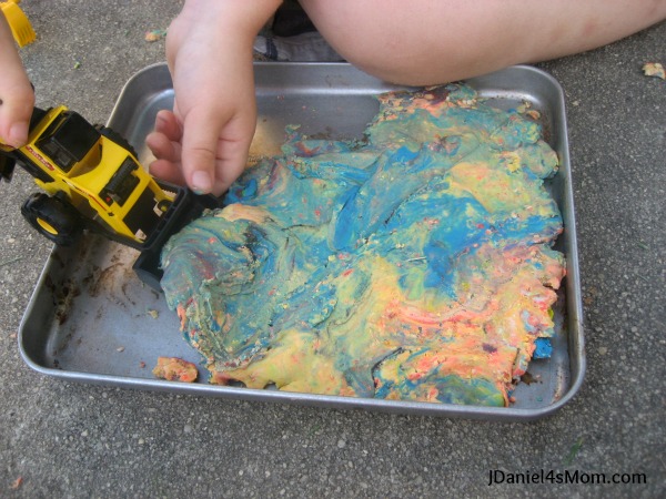 Dig Into Construction Sites- Play Dough Fun