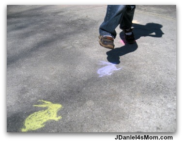 Easter Games- Hopping with Chalk Bunnies: It is such fun to trace bunnies on your driveway or a sidewalk. Then you can hop from bunny to bunny!