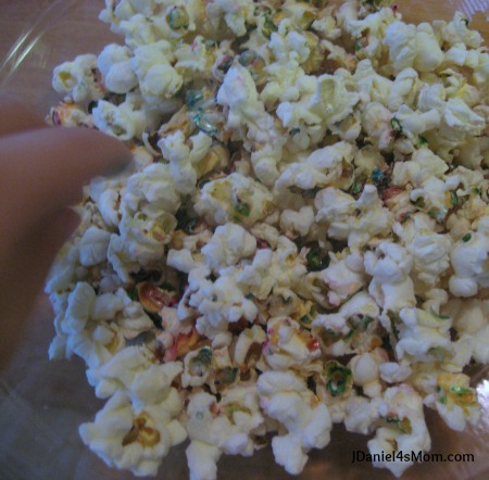 Popcorn Dyeing Experiment
