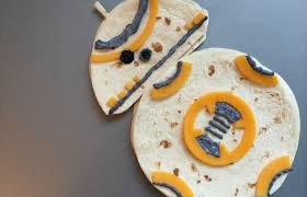 21 Star Wars Food Ideas- They would make fun meals, snacks, party food or movie viewing treats.