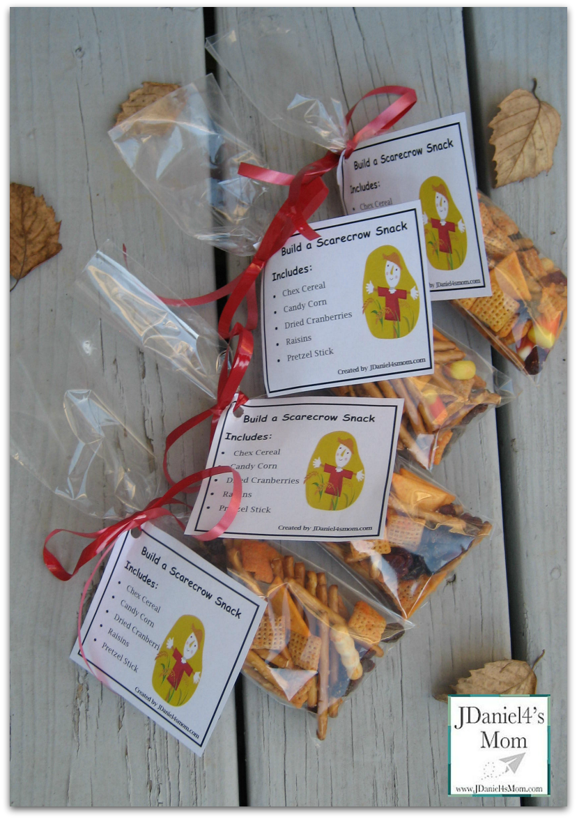 Scarecrow Halloween Snack Mix