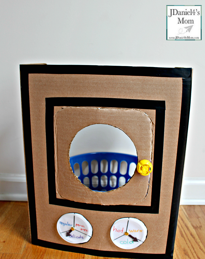 A DIY Cardboard Kids' Washing Machine - It is great for pretend play or a part of a learning activity for kids.